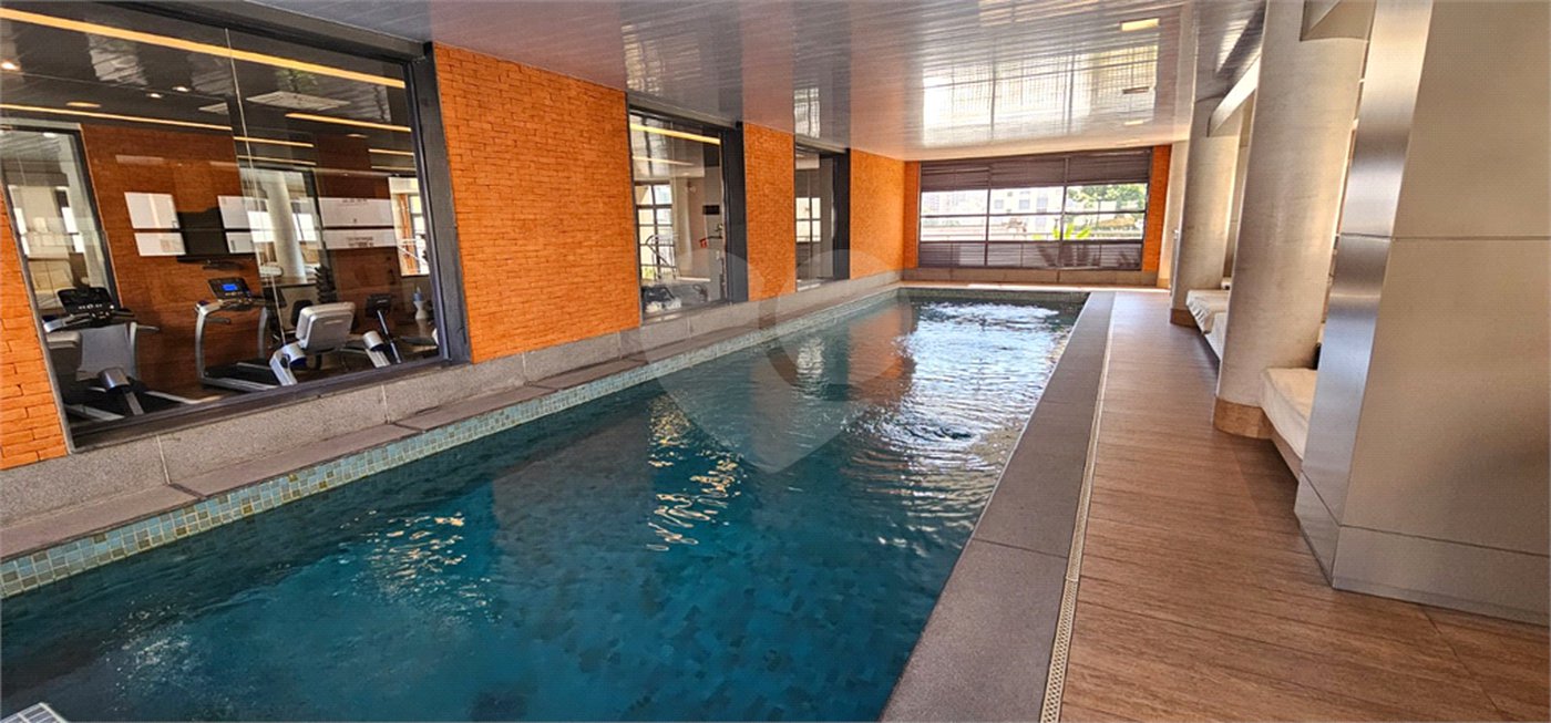 Apartamento à venda com 1 suíte em Vila Nova Conceição, São Paulo, SP