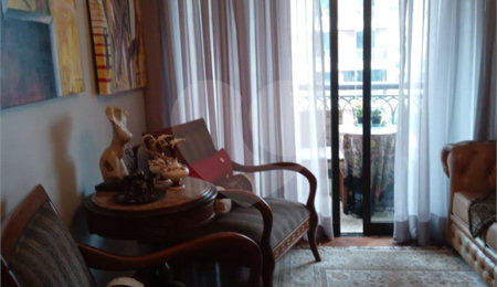Apartamento à venda com 3 quartos, sendo 2 suítes,  em Campo Belo, São Paulo, SP