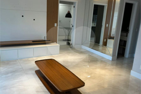 Apartamento para alugar com 3 suítes em Vila Gertrudes, São Paulo, SP