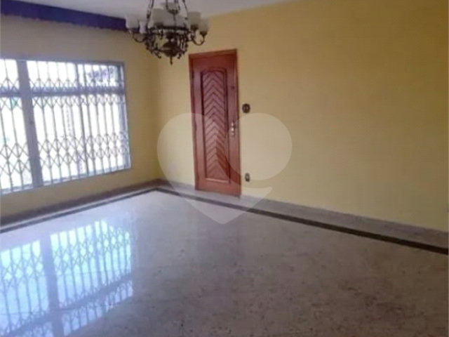 Casa à venda com 3 quartos, sendo 1 suíte,  em Vila Maria, São Paulo, SP