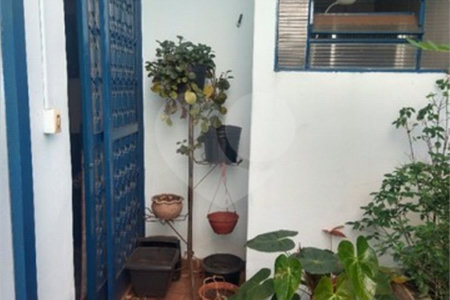 Casa térrea no Centro em Araraquara/SP, com 4 dormitórios