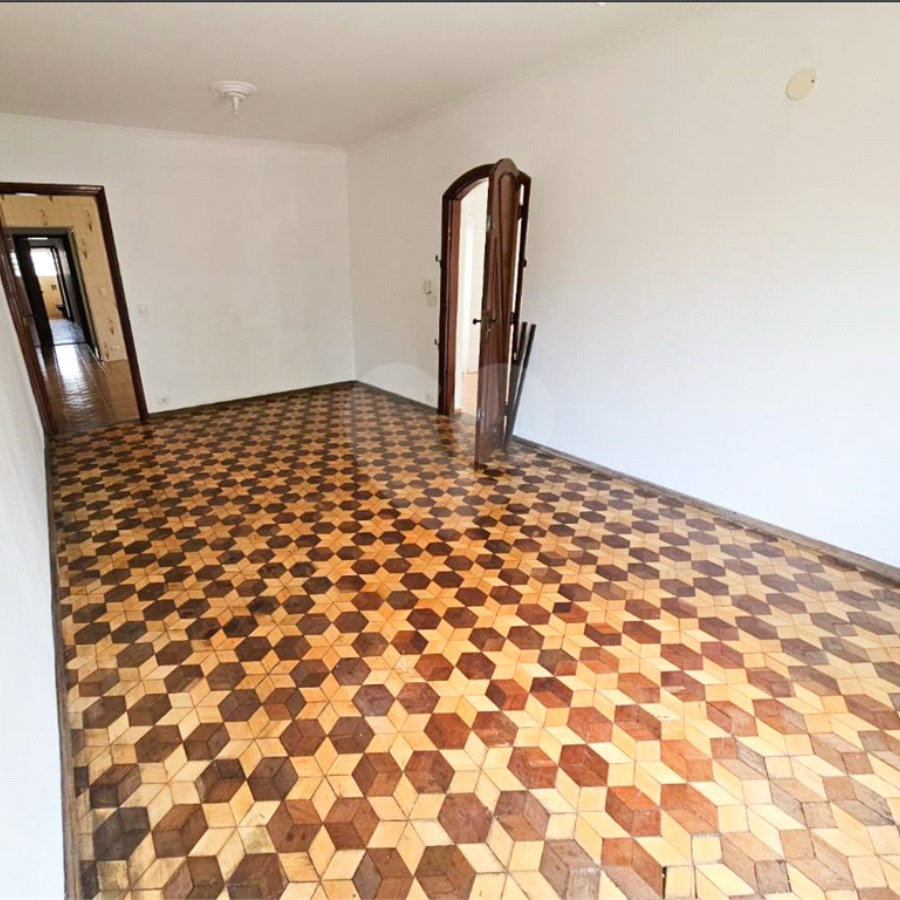 Casa à venda com 3 quartos, sendo 1 suíte, em Vila Maria Alta, São Paulo, SP