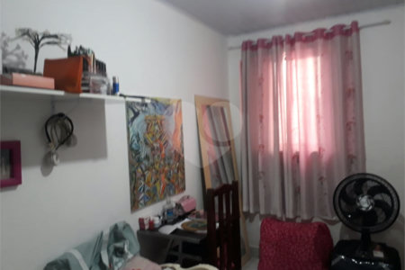 Casa à venda com 3 quartos em Jardim Peri Peri, São Paulo, SP