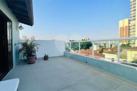Sobrado à venda com 3 quartos, sendo 1 suíte, em Jardim São Paulo(zona Norte), São Paulo, SP