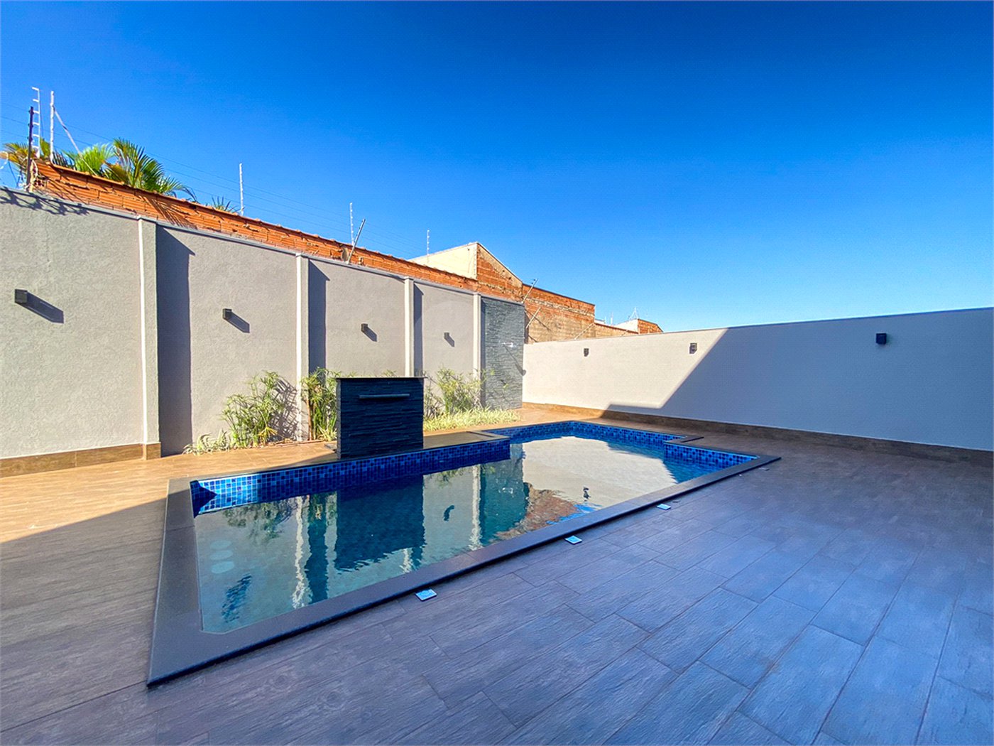 Casa à venda com 5 suítes no condomínio Nova Jerusalém - Jardinópolis, Jardinópolis - SP