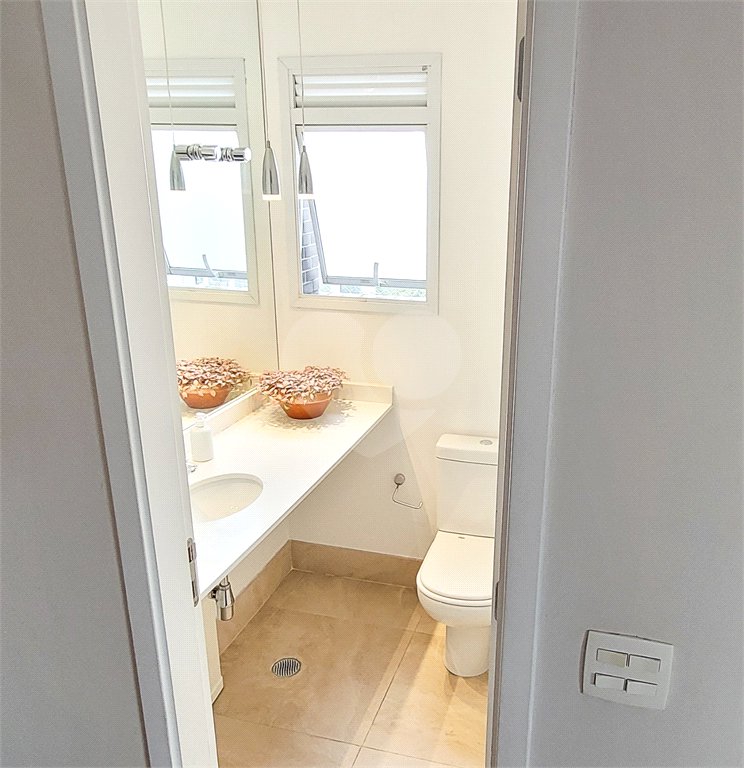 Apartamento à venda com 2 suítes em Vila Mariana, São Paulo, SP