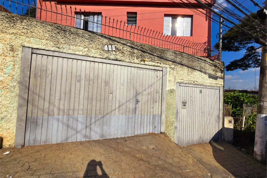 Sobrado à venda com 5 quartos, sendo 1 suíte, em Vila Bonilha, São Paulo, SP
