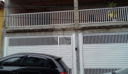 Sobrado à venda com 3 quartos, sendo 1 suíte,  em Tremembé, São Paulo, SP