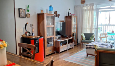 Apartamento à venda com 3 quartos, sendo 1 suíte,  em Vila Polopoli, São Paulo, SP