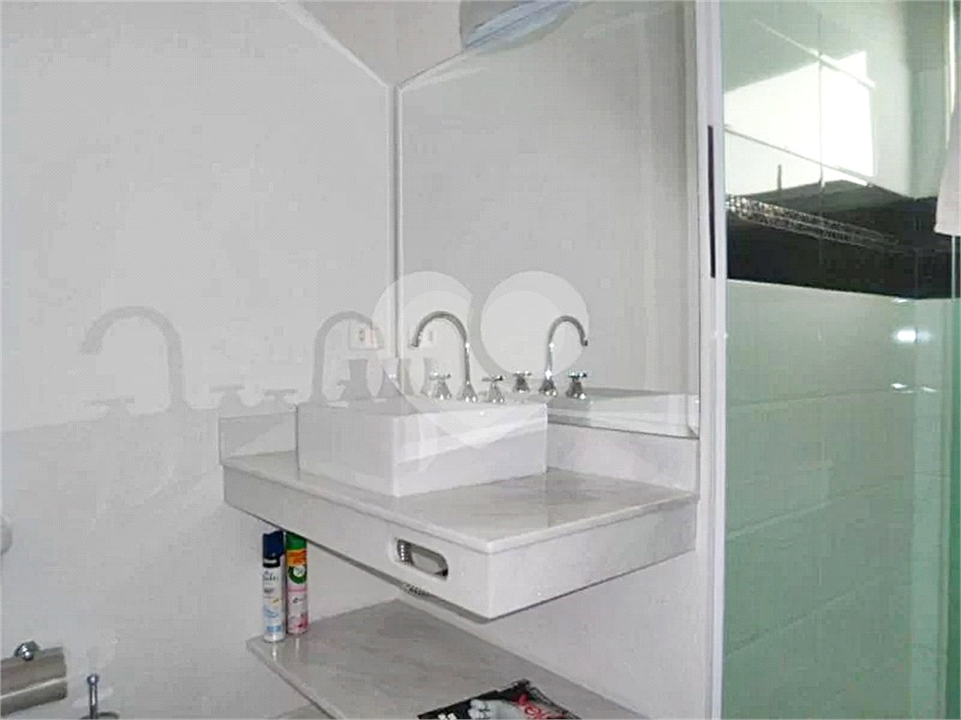 Casa à venda com 4 suítes no condomínio Chácara das Rosas, São Paulo - SP