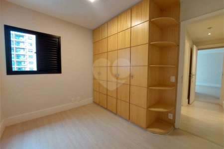 Apartamento para alugar com 4 quartos, sendo 1 suíte, em Vila Leopoldina, São Paulo, SP