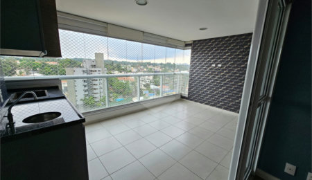 Apartamento à venda com 3 quartos, sendo 1 suíte,  em Vila Santa Catarina, São Paulo, SP