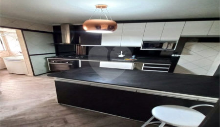 Apartamento à venda com 3 quartos, sendo 1 suíte, em Parque Esmeralda, São Paulo, SP