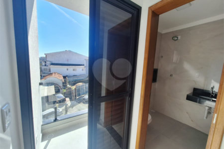 Sobrado à venda com 3 quartos, sendo 1 suíte, em Vila São Geraldo, São Paulo, SP