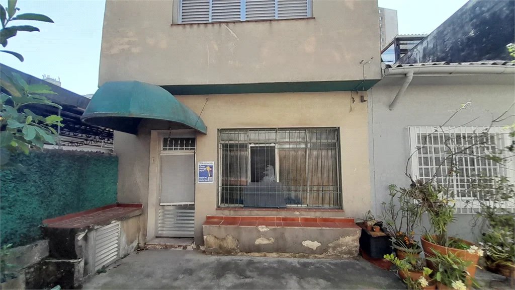 Casa de Vila à venda com 2 quartos em Água Branca, São Paulo, SP