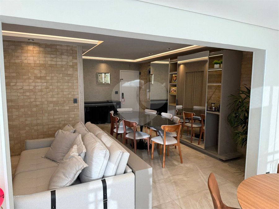 Apartamento à venda com 3 suítes em Vila Jardini, Sorocaba, SP