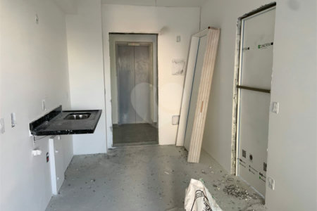 Apartamento à venda com 1 quarto em Bosque da Saúde, São Paulo, SP