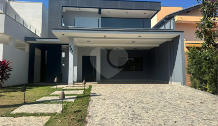 Casa à venda com 3 suítes no condomínio Real Park, Sumaré - SP