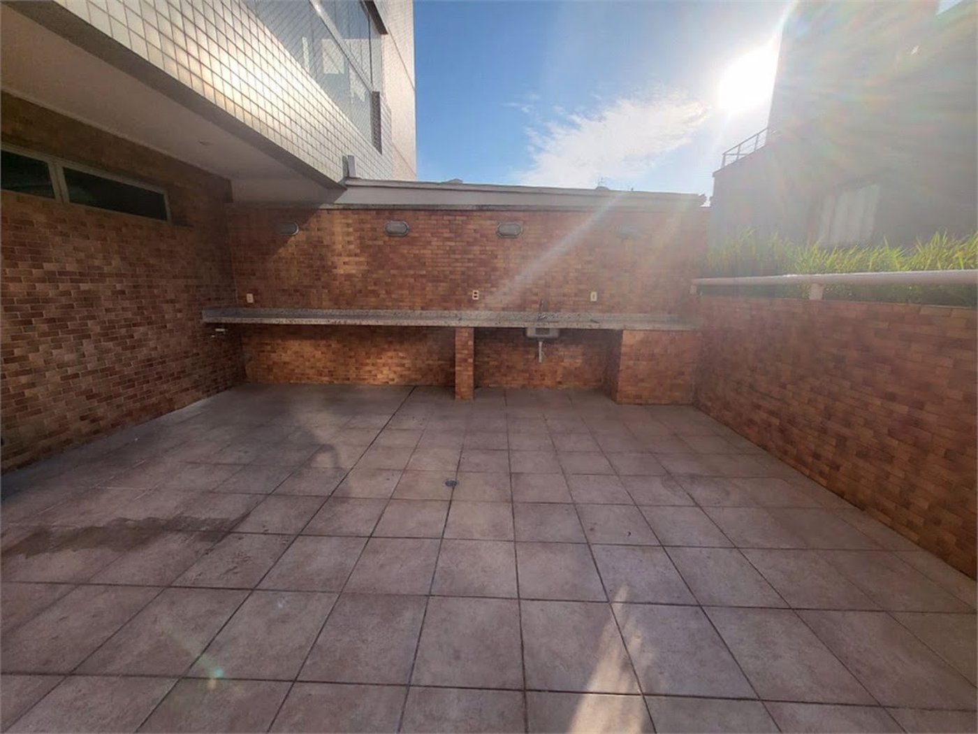 Apartamento Residencial à venda, Gonzaga, Santos - AP0120.