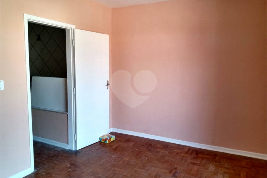 Sobrado à venda com 3 quartos em Cangaíba, São Paulo, SP