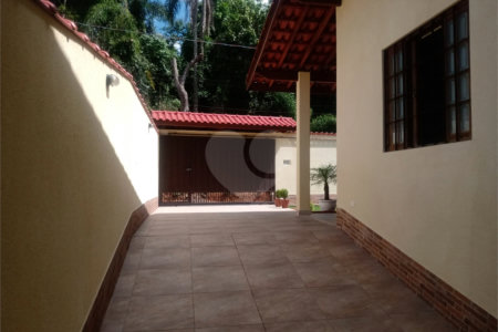 Casa à venda com 3 quartos, sendo 1 suíte, em Gabriel Piza, São Roque, SP