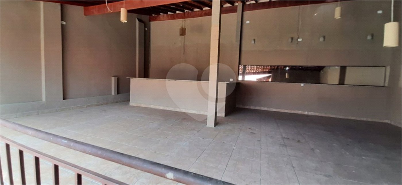 Casa Térrea à venda com 3 quartos no Centro, Vinhedo, SP