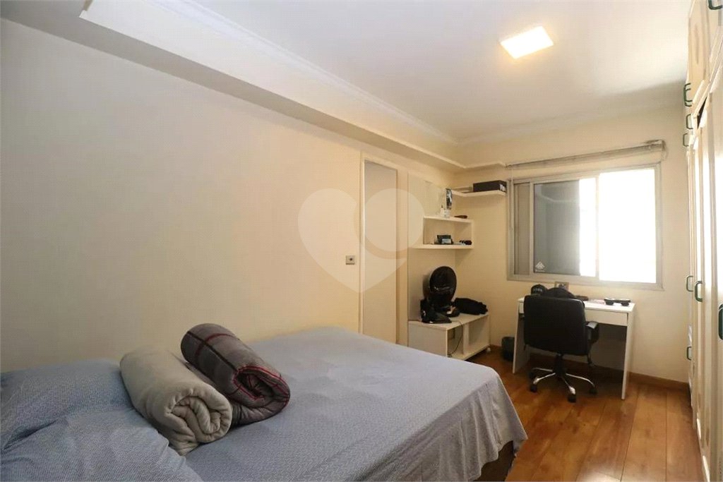 Apartamento à venda com 5 quartos, sendo 2 suítes, em Vila Clementino, São Paulo, SP