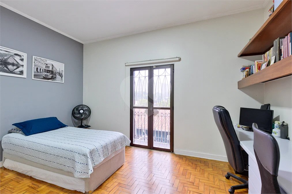 Sobrado à venda com 3 quartos, sendo 1 suíte,  em Alto da Boa Vista, São Paulo, SP