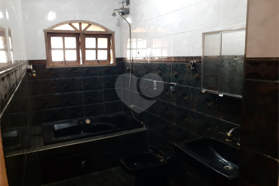 Sobrado à venda com 5 quartos, sendo 1 suíte, em Vila Amália (zona Norte), São Paulo, SP