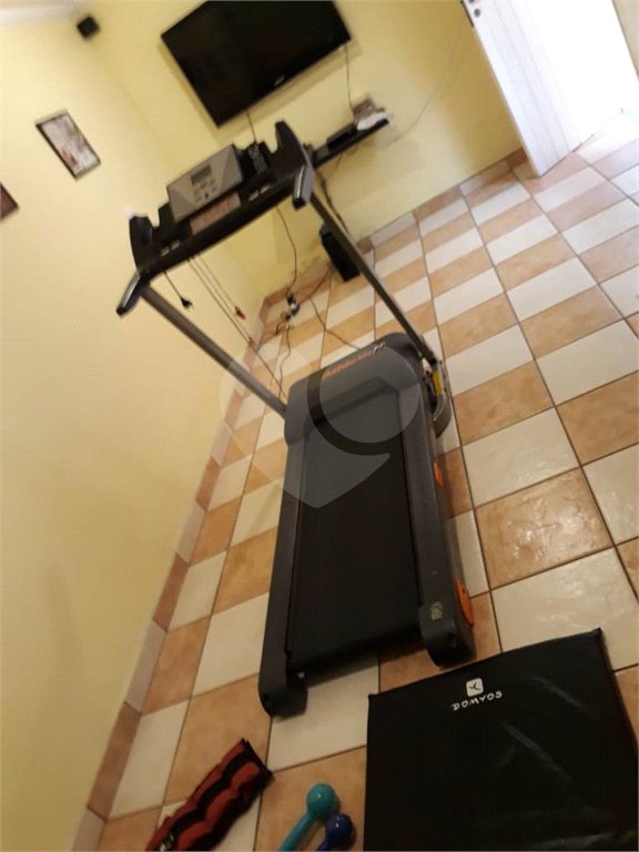 Sobrado à venda com 4 quartos, sendo 1 suíte,  em Rio Pequeno, São Paulo, SP