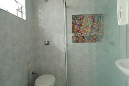 Casa Térrea à venda com 3 quartos, sendo 1 suíte,  em Parque Jabaquara, São Paulo, SP