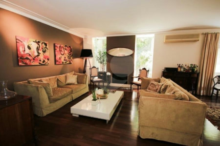 Casa à venda com 3 quartos, sendo 2 suítes,  em Vila Tramontano, São Paulo, SP