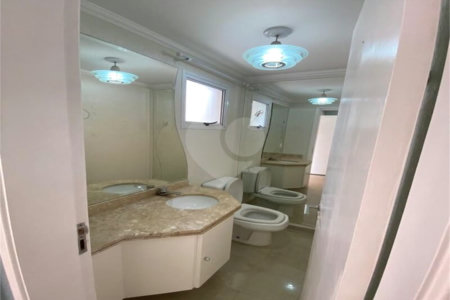 Casa à venda com 4 quartos, sendo 3 suítes, no condomínio Villas Nova Tatuapé I, São Paulo - SP