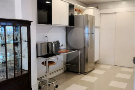 Sobrado à venda com 3 quartos, sendo 1 suíte, em Jardim São Paulo(zona Norte), São Paulo, SP
