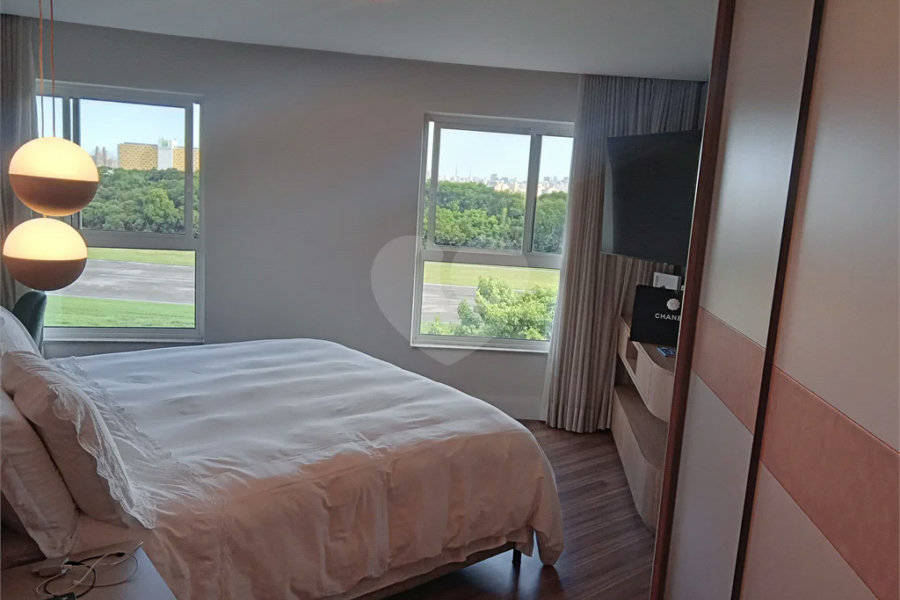 Apartamento à venda com 3 suítes em Santana, São Paulo, SP
