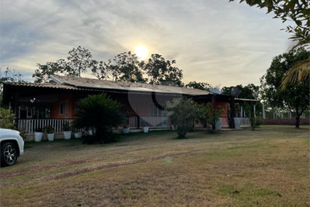 Chácara à venda com 4 suítes em Ribeirão do Lipa, Cuiabá, MT