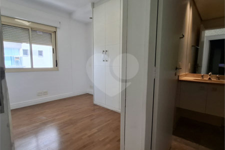 Apartamento à venda com 2 suítes em Pinheiros, São Paulo, SP