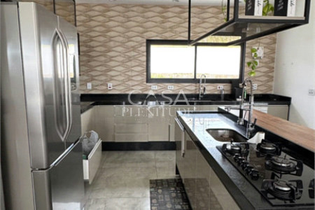 Casa em condomínio à venda ou para alugar com 5 quartos, sendo 3 suítes, no Centro, Piedade, SP
