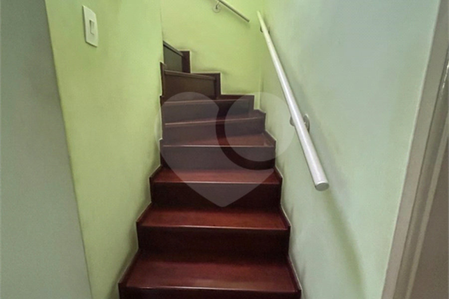 Sobrado à venda com 3 quartos, sendo 1 suíte, em Vila Nova Cachoeirinha, São Paulo, SP