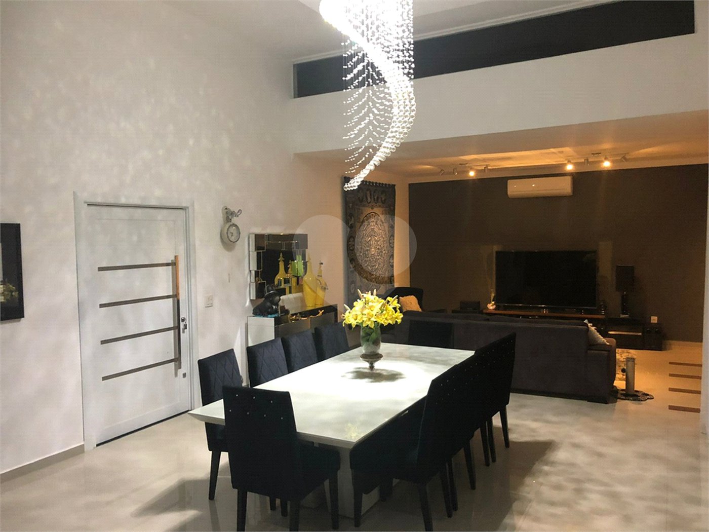 Casa à venda com 3 suítes no condomínio Village Ipanema 1, Araçoiaba da Serra - SP