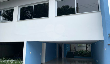 Sobrado à venda ou para alugar com 7 quartos, sendo 3 suítes,  em Vila Mariana, São Paulo, SP