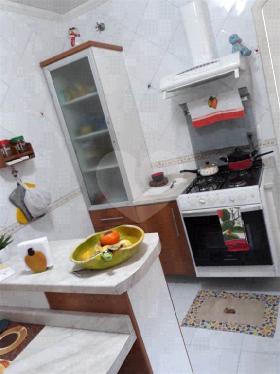 Sobrado à venda com 4 quartos, sendo 1 suíte,  em Rio Pequeno, São Paulo, SP