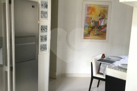 Apartamento à venda com 3 suítes em Vila Gomes Cardim, São Paulo, SP