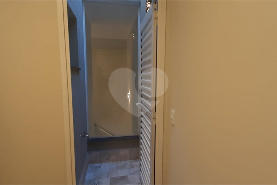 Sobrado à venda com 3 quartos, sendo 1 suíte, em Vila Guilherme, São Paulo, SP