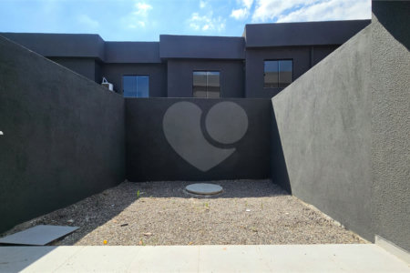 Casa à venda com 2 quartos no condomínio Residencial Mirella, Rio de Janeiro - RJ
