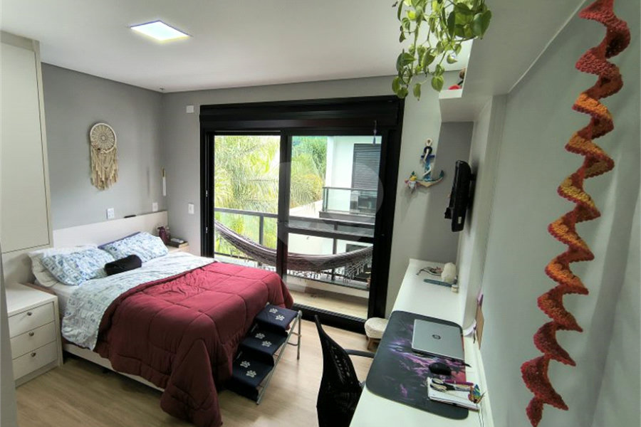 Casa à venda com 4 suítes no condomínio Res São Pedro da Aldeia, São Paulo - SP