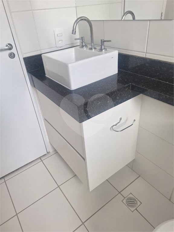 Apartamento à venda com 2 quartos em João XXIII, Vinhedo, SP