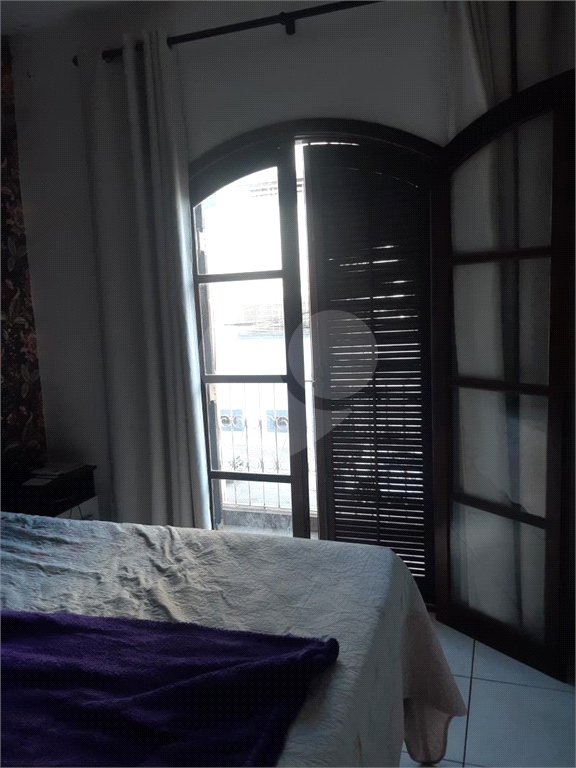 Sobrado à venda com 3 quartos, sendo 1 suíte, em Jardim Cachoeira, São Paulo, SP