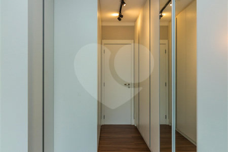 Apartamento à venda com 3 quartos, sendo 2 suítes, em Pinheiros, São Paulo, SP