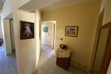 Casa/sobrado para venda com piscina no Santa Felícia Jardim